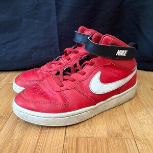 Boys Nike Court Borough Mid 2